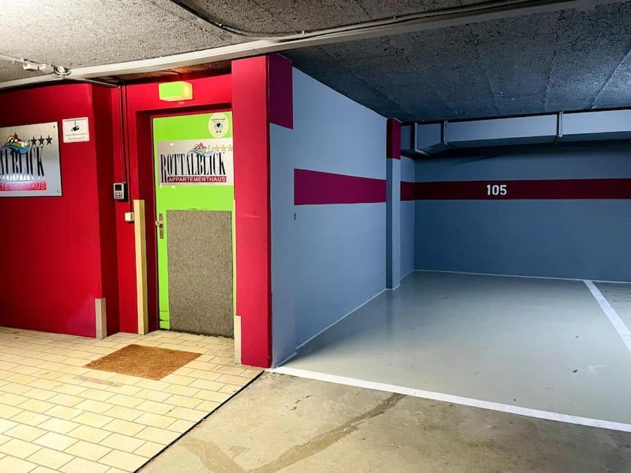 Fewo 20 - Appartement Im Rottalblick - Youngmodern Wohnen, Tiere Willkommen, Bademantelgang Zur Therme, Tv Und Balkon Bad Griesbach Kültér fotó